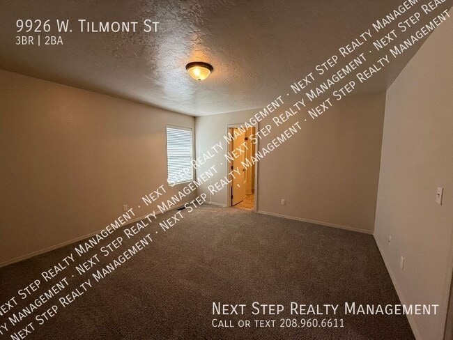 Building Photo - 9926 W Tilmont St