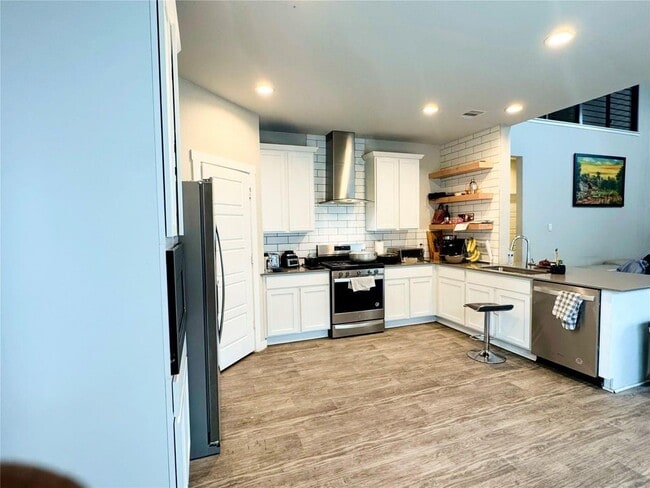 Building Photo - 12711 Basinghall Ln