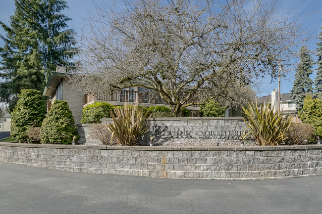 Building Photo - Bothell Condo at The Park at North Creek! ...