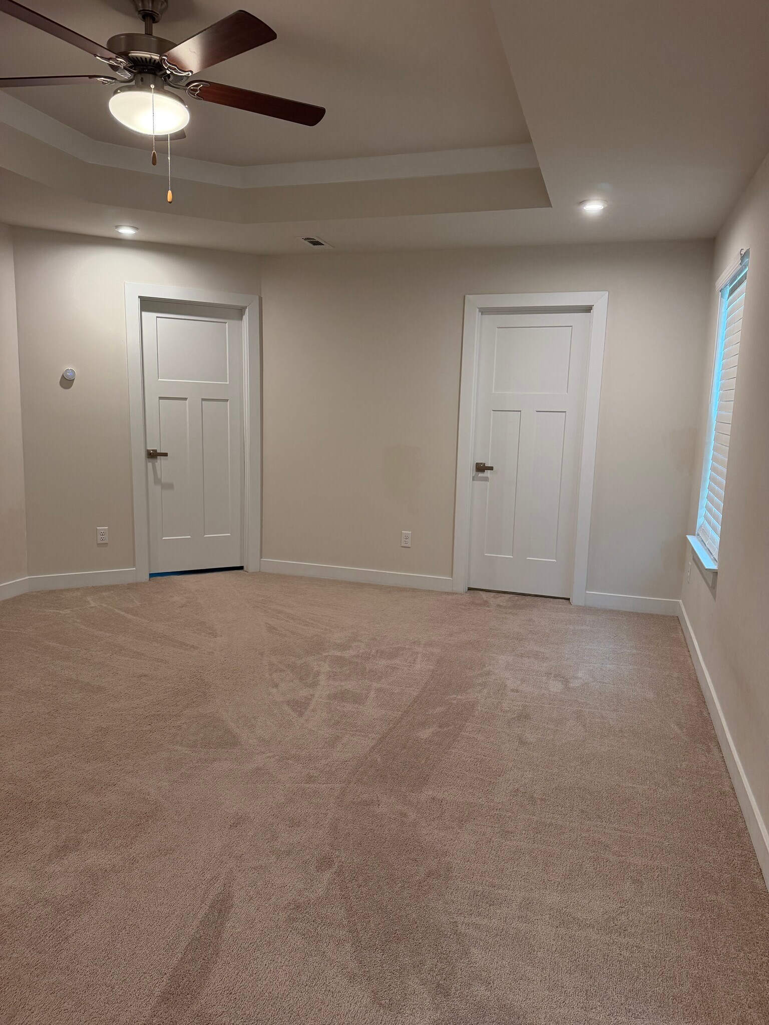 Building Photo - 300 Finnegan Ct