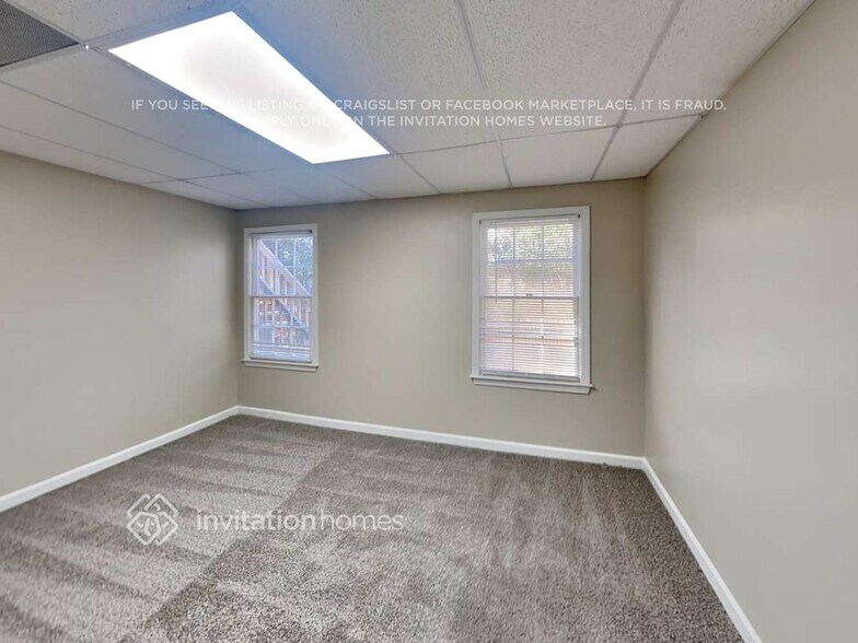 Building Photo - 647 Overlook Wood Way NW