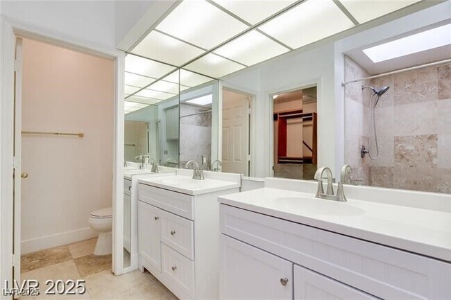 Building Photo - 2723 Seabridge Dr