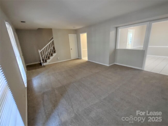Building Photo - 5948 Deveron Dr