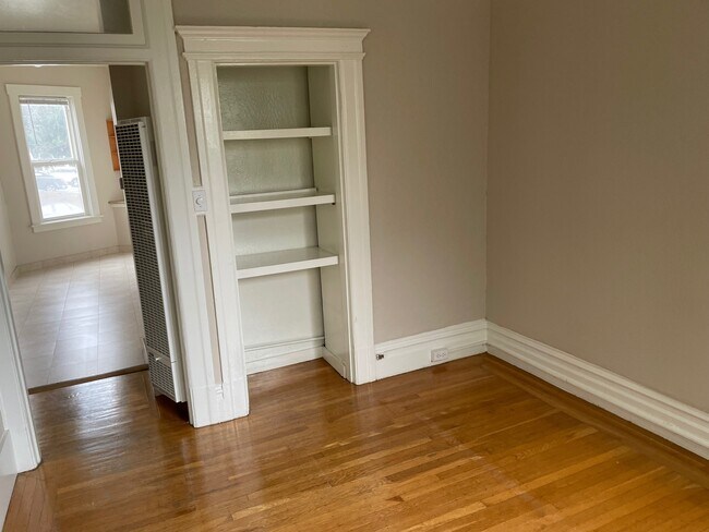 Building Photo - 3099 Market St