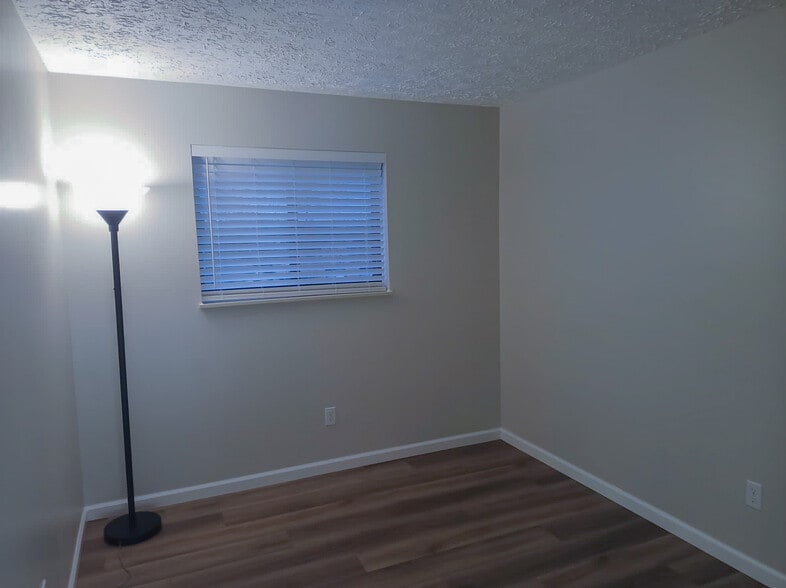 Small Bedroom - 1203 Dutilh Rd