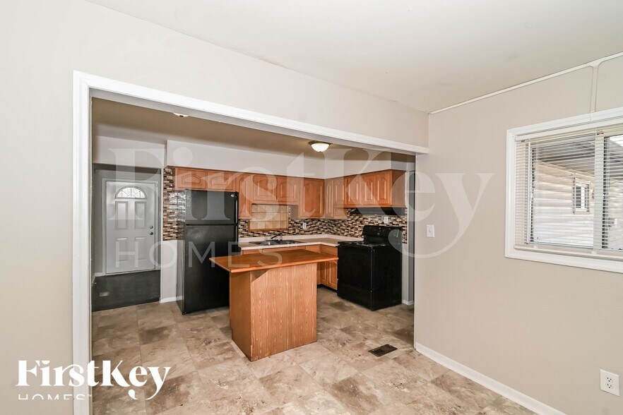 Building Photo - 2531 Boulevard Pl