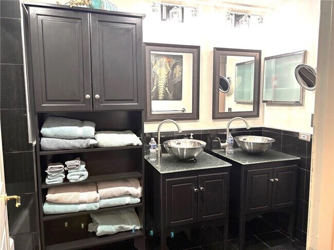 Building Photo - 75 14th St NE