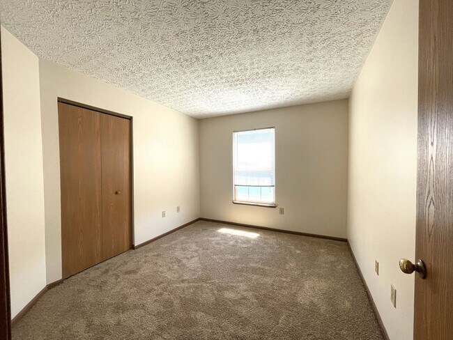 Building Photo - 5636 Cypress Chase