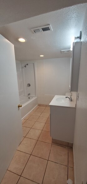 Bathroom - 705 S 8th St