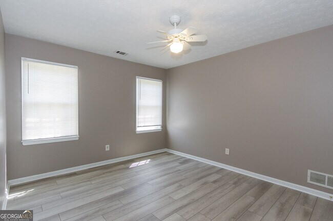 Building Photo - 4291 Fiddlers Bend