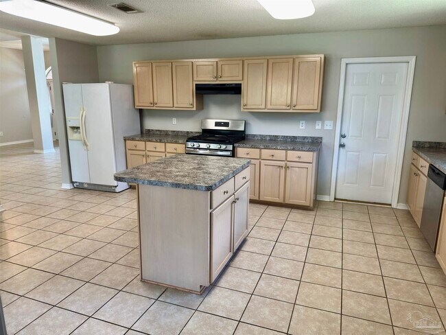 Building Photo - 11502 Aruba Dr