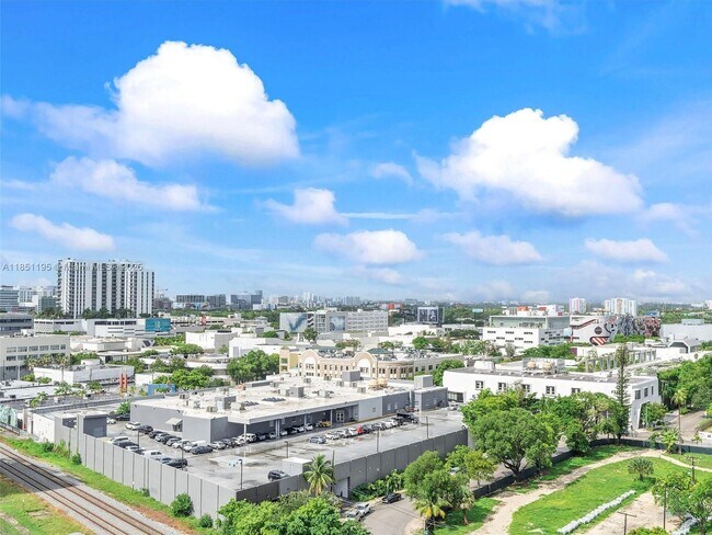 Building Photo - 4250 Biscayne Blvd