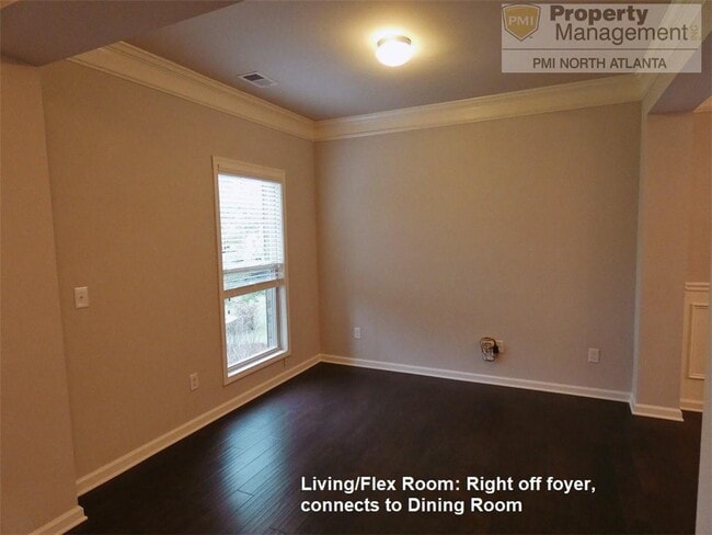 Building Photo - Discover this amazing 4-bedroom, 2.5-bath ...