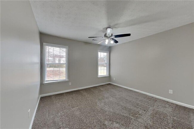 Building Photo - 5415 Windcrest Ln