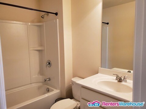 Building Photo - 856 Bexley Park Way