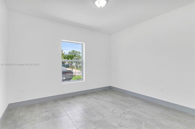 Building Photo - 2360 NW 14th St