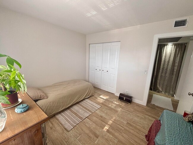 Building Photo - 1501 SW 134th Way