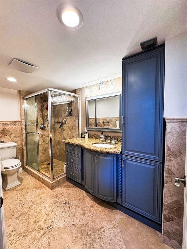 Building Photo - 290 174th St St