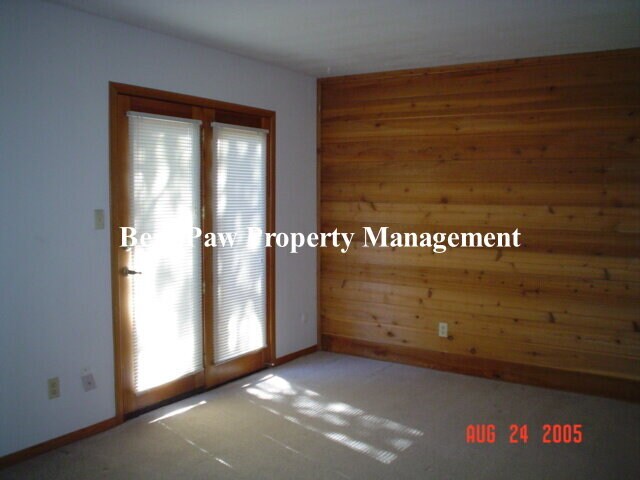 Building Photo - Great 2 bedroom Condo in North Evergreen!!