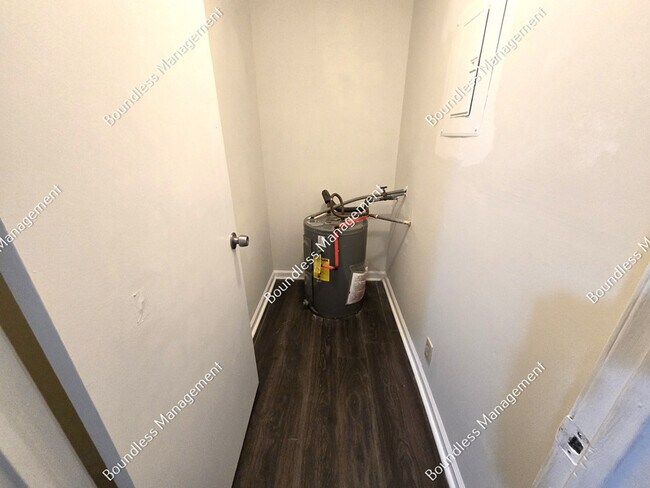 Building Photo - 3627 Forrest Park Rd SE