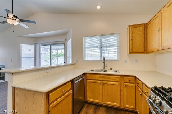 Building Photo - 8216 Ogee Dr