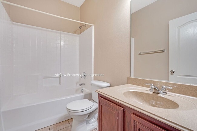 Building Photo - 9032 Heartwood Dr