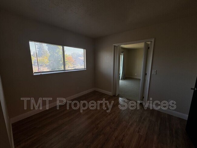 Building Photo - 6931 Cobblestone Way