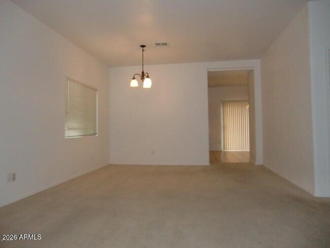 Building Photo - 5419 W Shumway Farm Rd