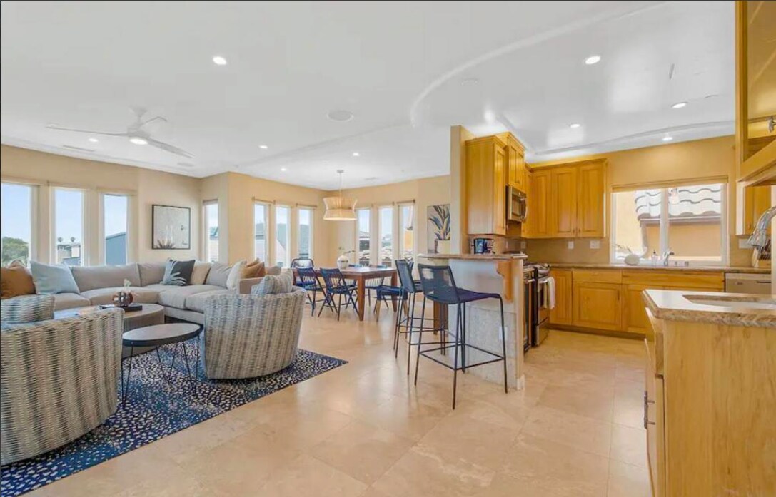 Building Photo - 754 Devon Ct