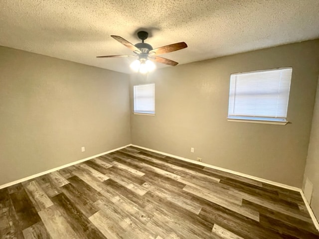 Building Photo - 120 York Dr