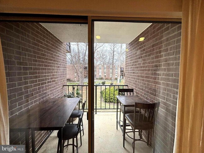 Building Photo - 8310 Tobin Rd