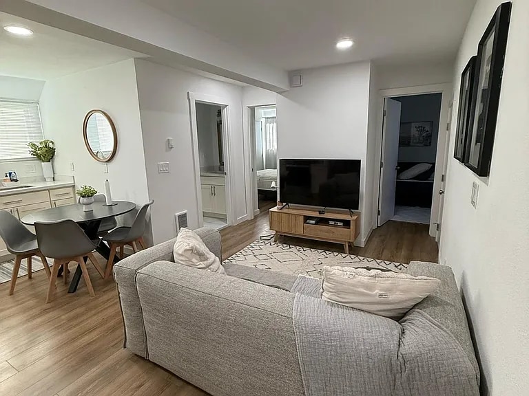 Building Photo - 3730 SW 99th St