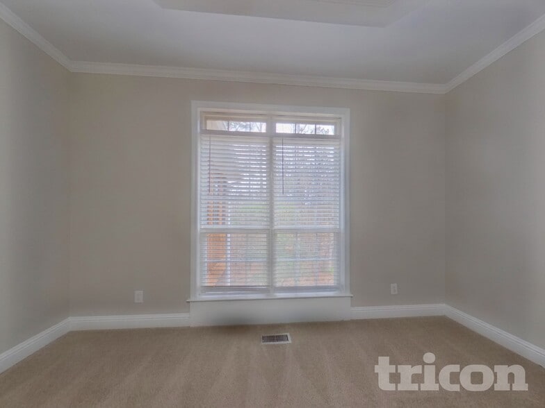 Building Photo - 4325 Foxfire Ct