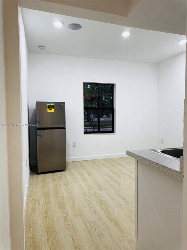 Building Photo - 11510 SW 240th Terrace