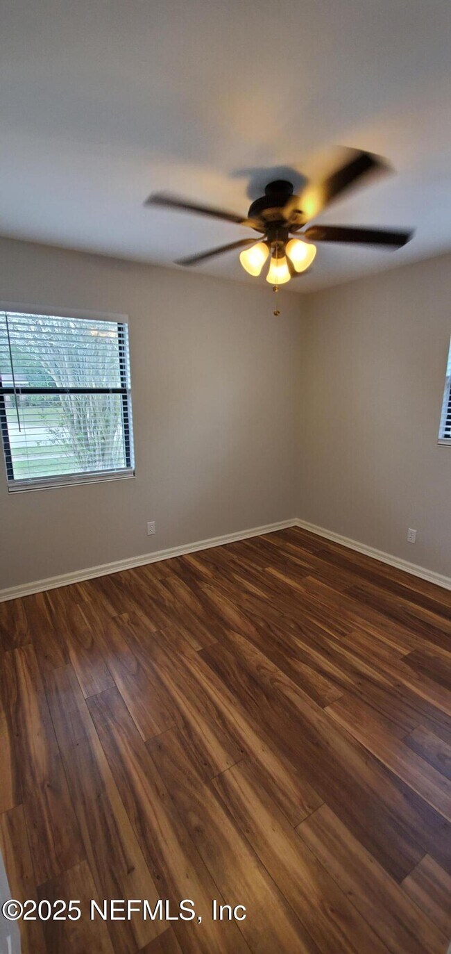 Building Photo - 10824 Kuralei Dr