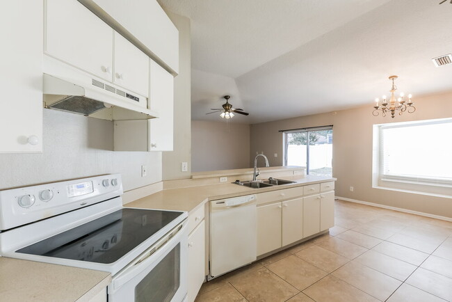 Building Photo - 1225 Dragon Head Dr