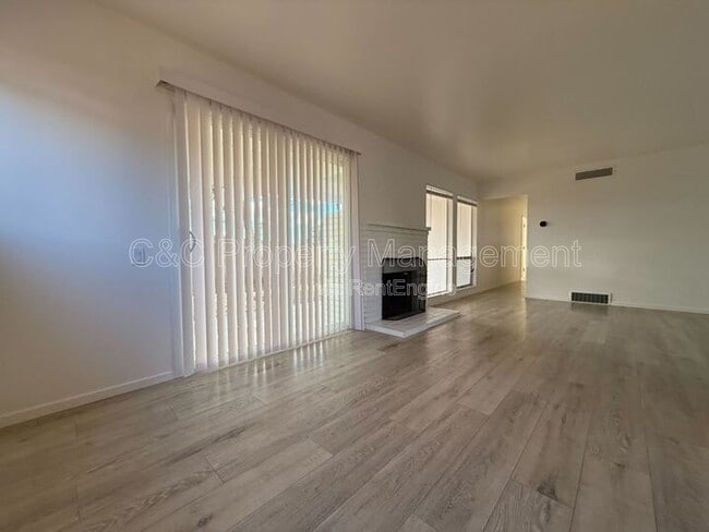 Building Photo - 1790 Eucalyptus Ave