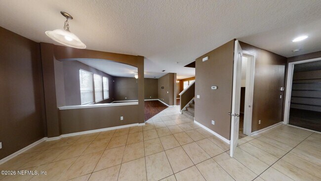 Building Photo - 15695 Lexington Park Blvd