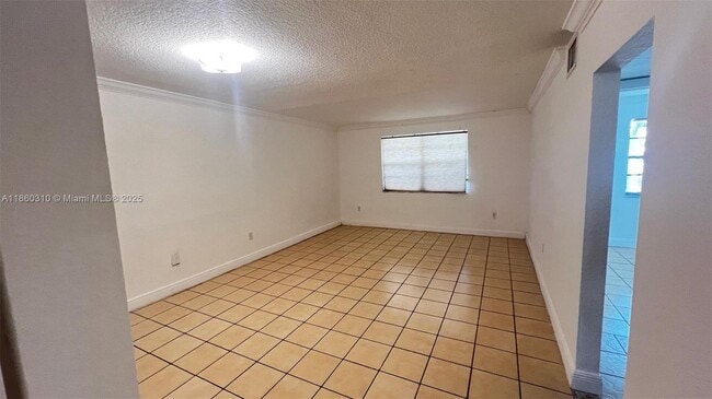 Building Photo - 17255 SW 95th Ave