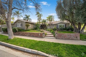 Building Photo - 4571 Canoga Dr