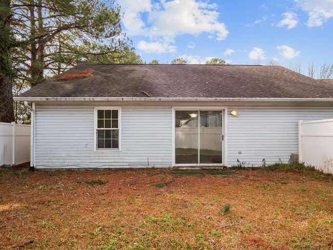 Building Photo - Welcome to Foxhorn Village!