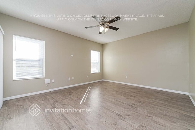 Building Photo - 467 Tamarind Parke Ln