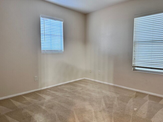 Building Photo - Welcome to this beautifully maintained two-story home offering 4 spacious bedrooms and 3 full bat...