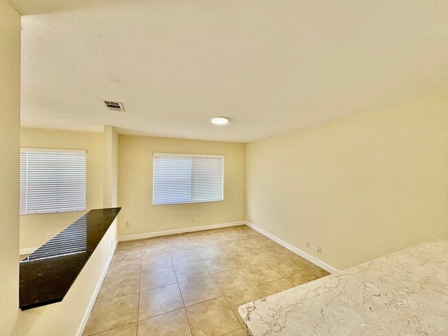 Building Photo - 4 SW 82nd Way