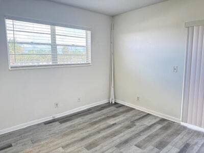 Building Photo - 164 Easthampton G