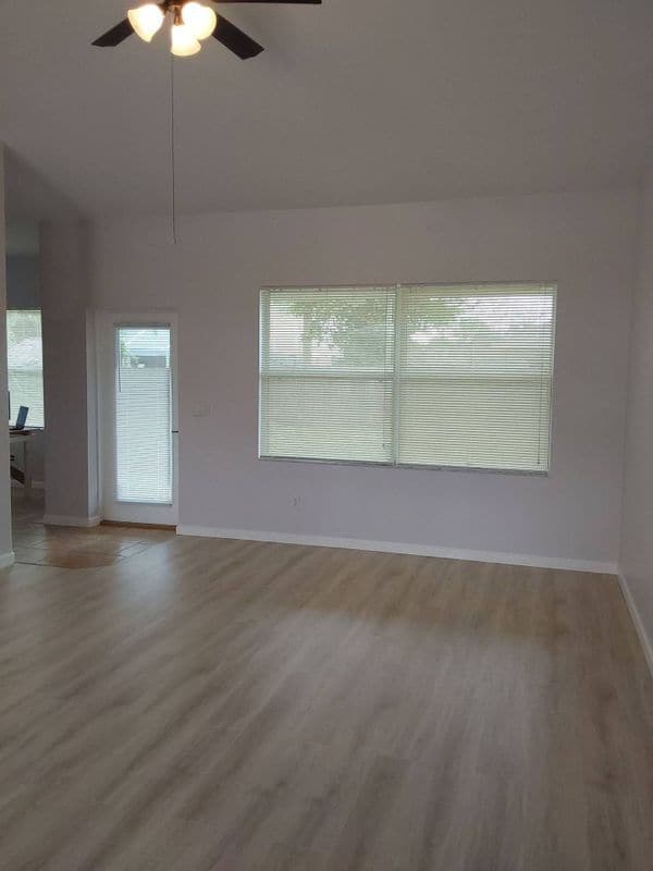 Building Photo - 29 White Feather Ln