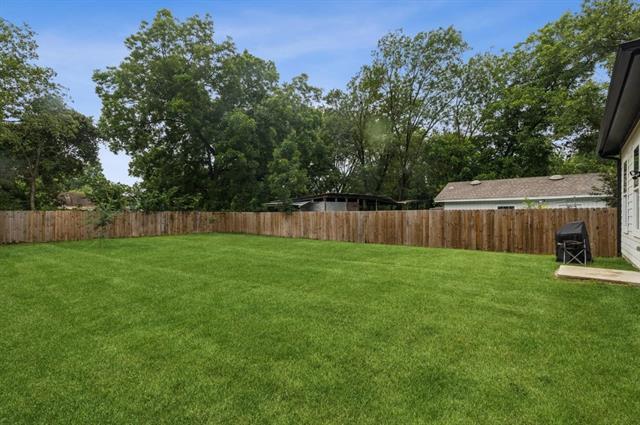 Building Photo - 8728 Dunlap Dr