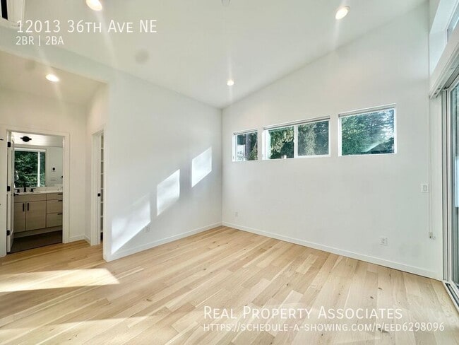 Building Photo - 12013 36th Ave NE