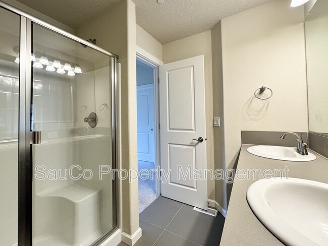 Building Photo - 15088 NW Marianna St