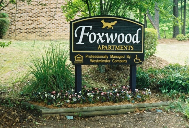 Primary Photo - Foxwood Apartments